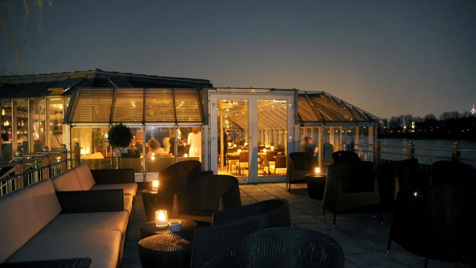 Hotel Schnellenburg Düsseldorf 2*,  Deutschland